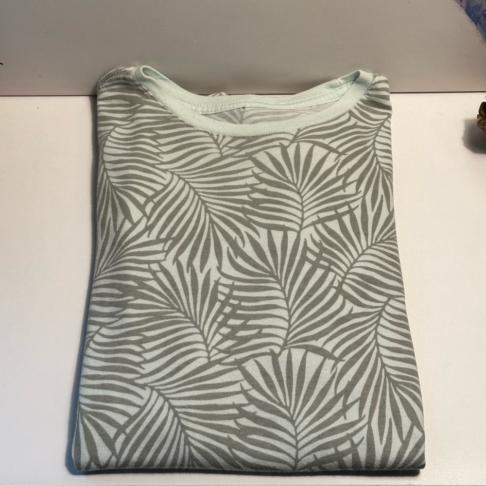 Goodfellow & Co Green Leaf Patterned Short Sleeve Shirt